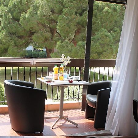 Les Embruns Apartment แซงต์-ซีเปรียง ภายนอก รูปภาพ