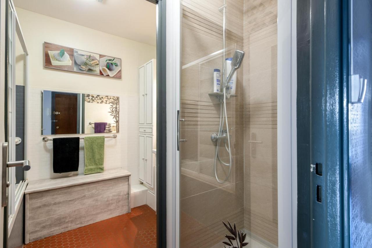 Les Embruns Apartment แซงต์-ซีเปรียง ภายนอก รูปภาพ